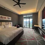Comfyhomes M101 Dang Wangi Pool Klcc View
